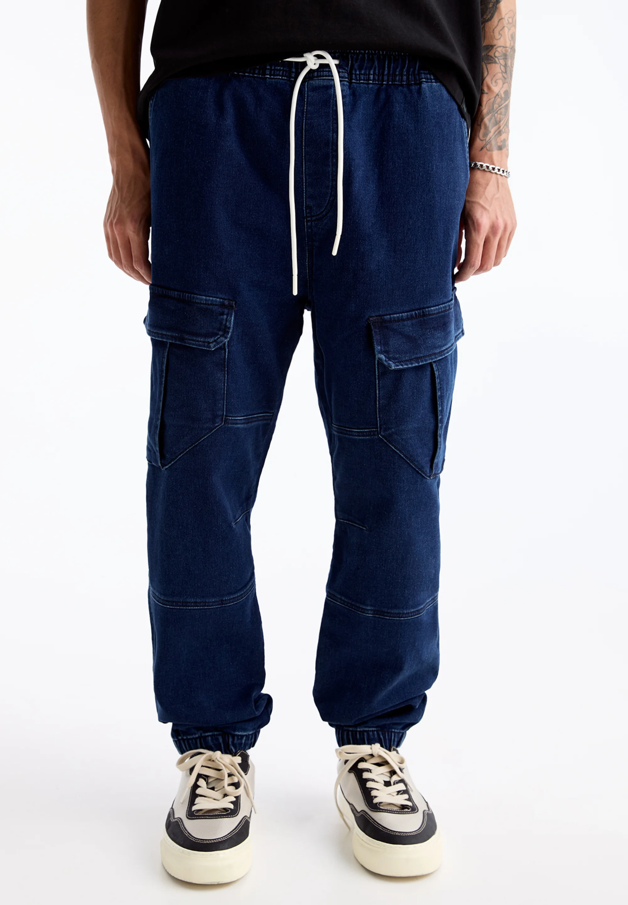 PULL&BEAR SOFT - Vaqueros de corte cónico