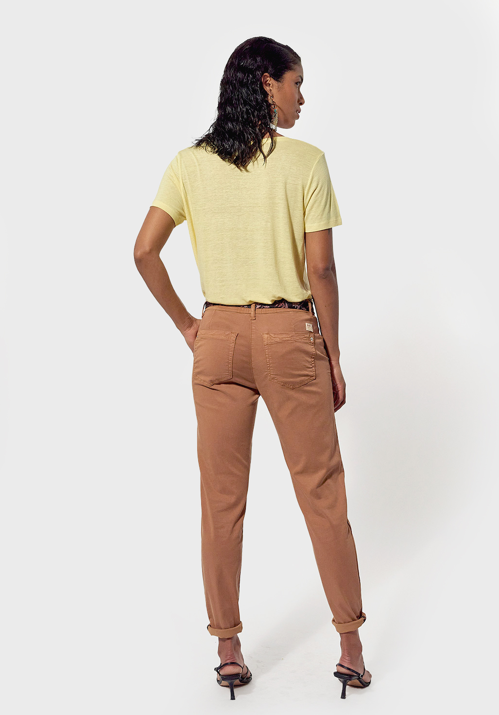 POLLY  T-shirt régular jaune Femme brodé 