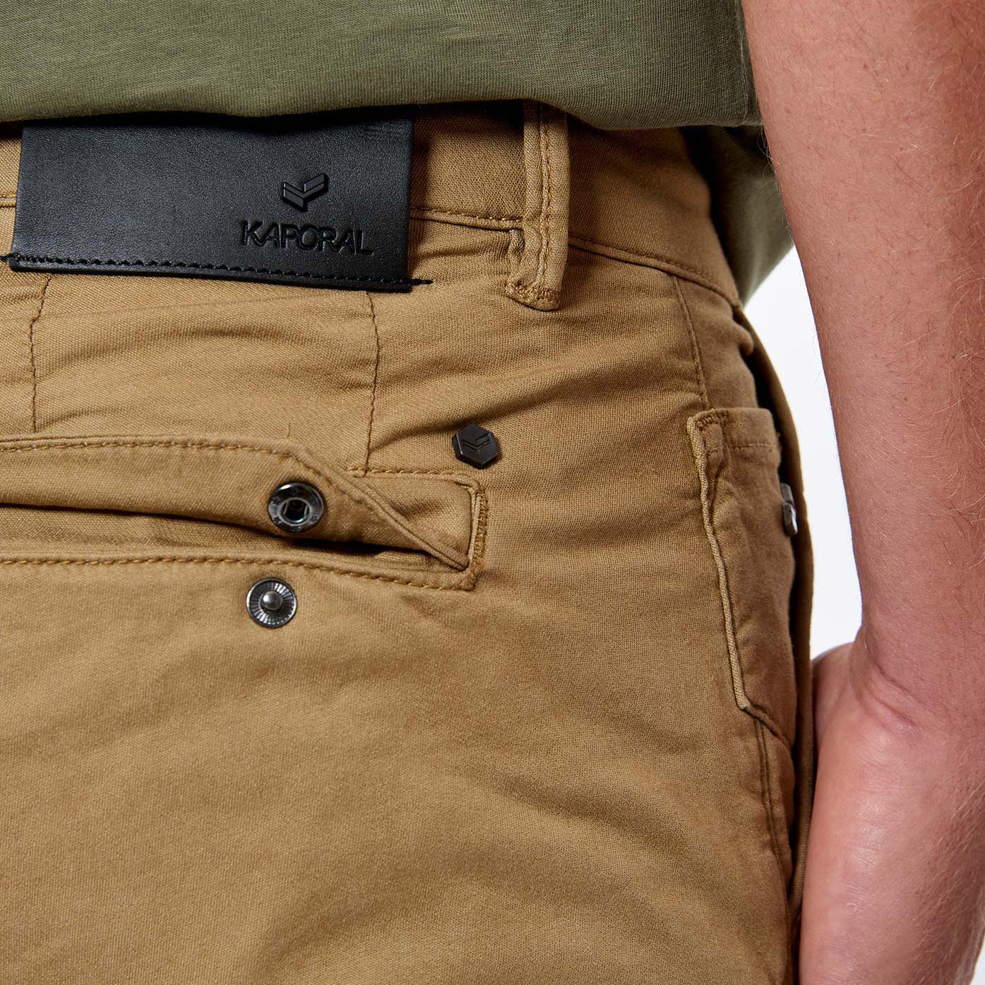 IRWIX  Pantalon relaxed cropped beige Homme