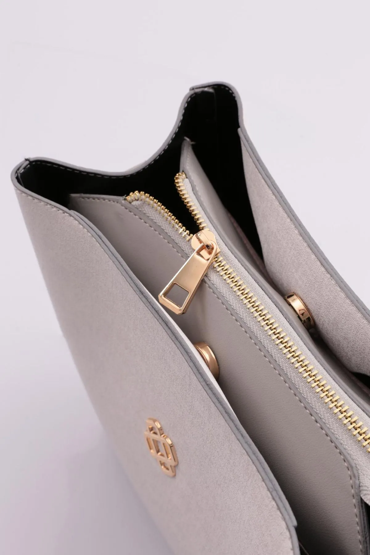 DGN  Weißgraue Damen-Schulter- und Handtasche 520
