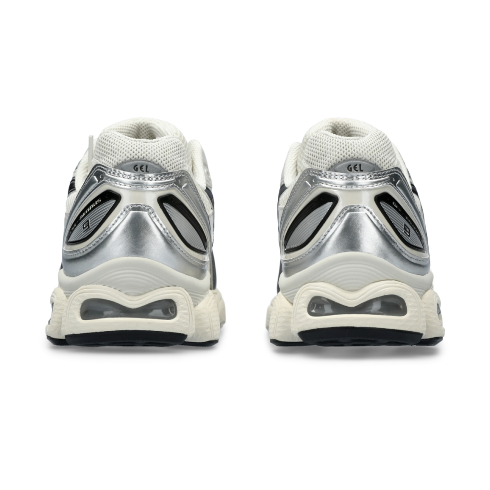 Asics GEL Nimbus 9 1201A424-105 / weiss