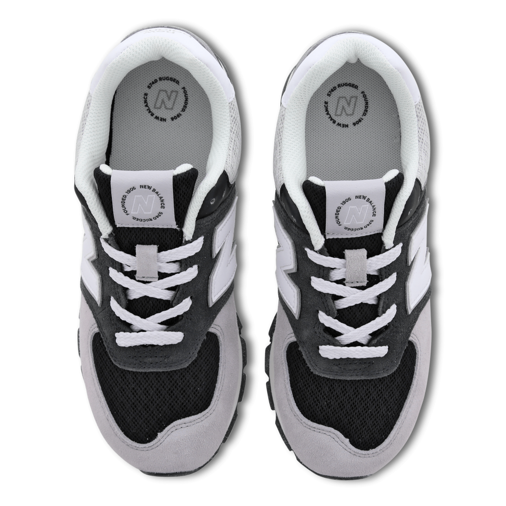 New Balance 574 GC574DA2 / schwarz