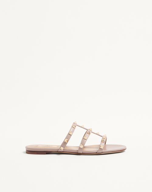 Sandália Rockstud Low Slide em couro de bezerro