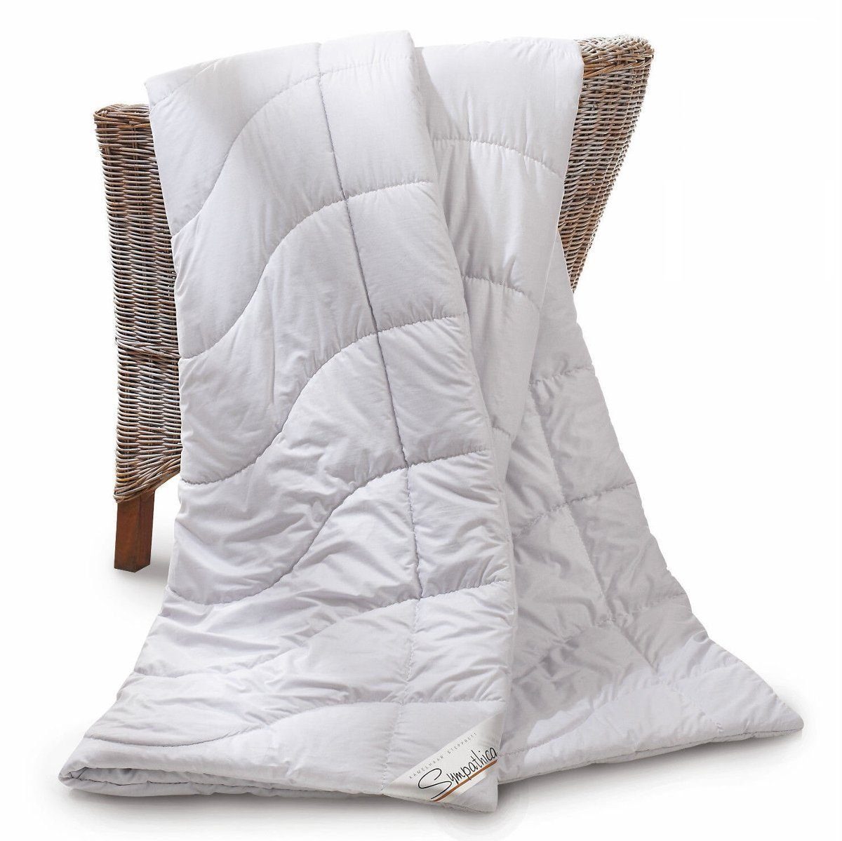 Naturhaarbettdecke, 100% Kamelhaar Bettdecke Kamelhaardecke Duo Steppbett 135x200, Sympathica, Füllung: 100% Kamelhaar, Bezug: 100% Baumwolle, veredelt mit Aloe Vera, Angenehm weich und anschmiegsam