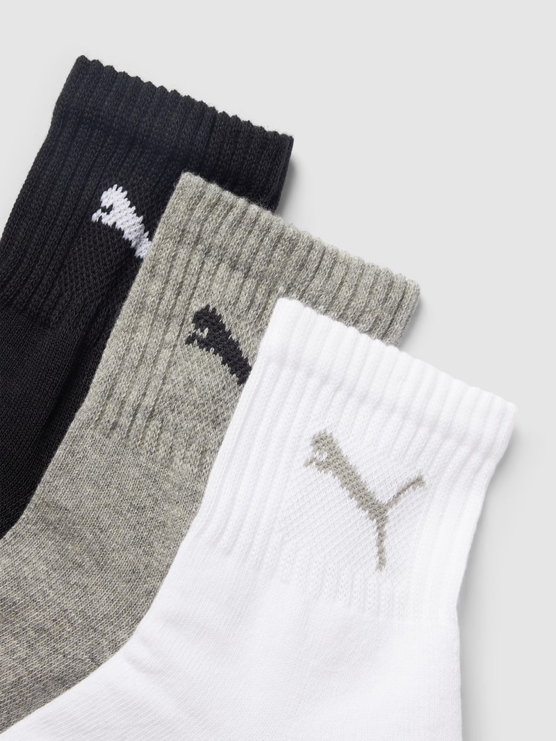 Socken mit Label-Detail im 3er-Pack Modell 'SHORT CREW' in mittelgrau