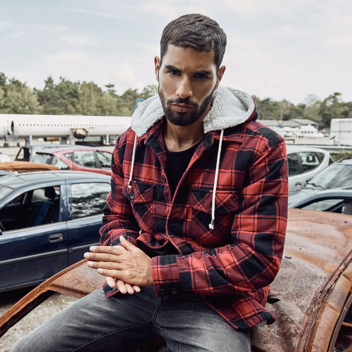 Hooded Lumberjacket rot-schwarz