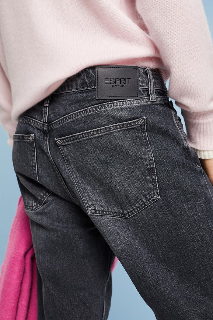 Lockere Retro-Jeans mit mittlerer Bundhöhe