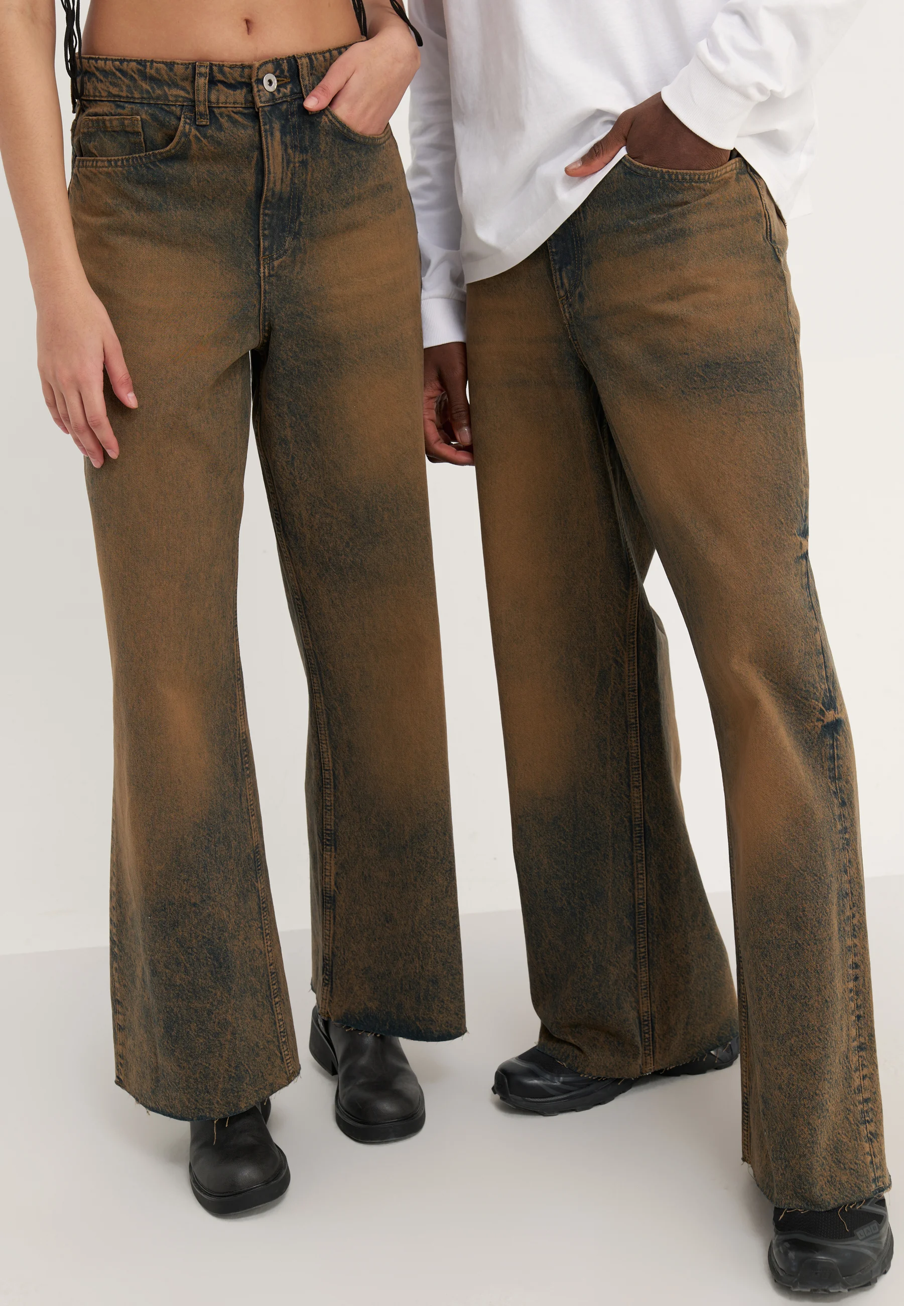 YOURTURN UNISEX - Vaqueros holgados