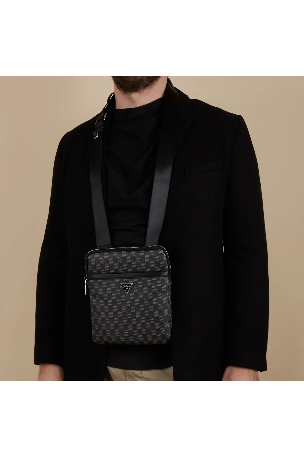 Guess  Jet Set Herren Umhängetasche Schwarz Hmjese-p4123-bla
