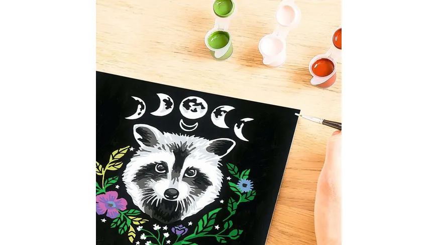 Ravensburger Beschäftigung - CreArt - Malen nach Zahlen – Pixie Cold: Racoon – ab 12 Jahren