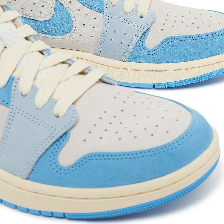 JORDAN Wmns Air Jordan 1 Zoom Comfort 2 