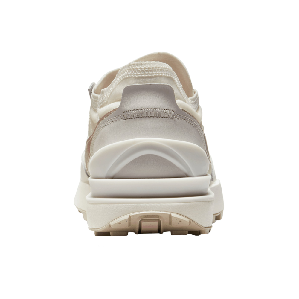 Nike Waffle One FB1298-101 / braun