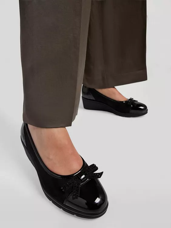Graceland Keilpumps