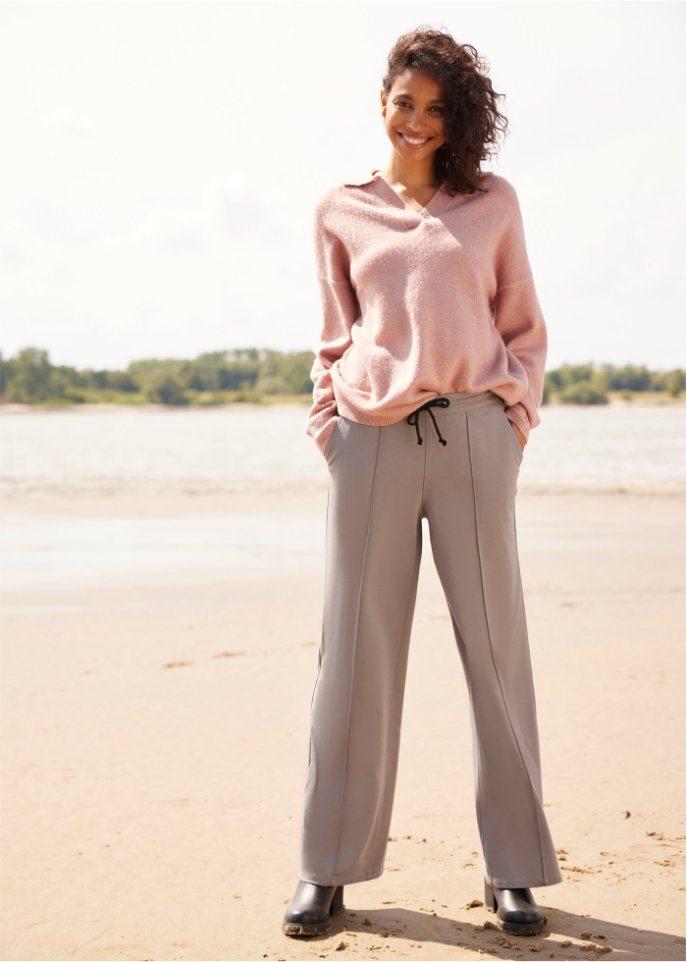Pullover mit Kragen