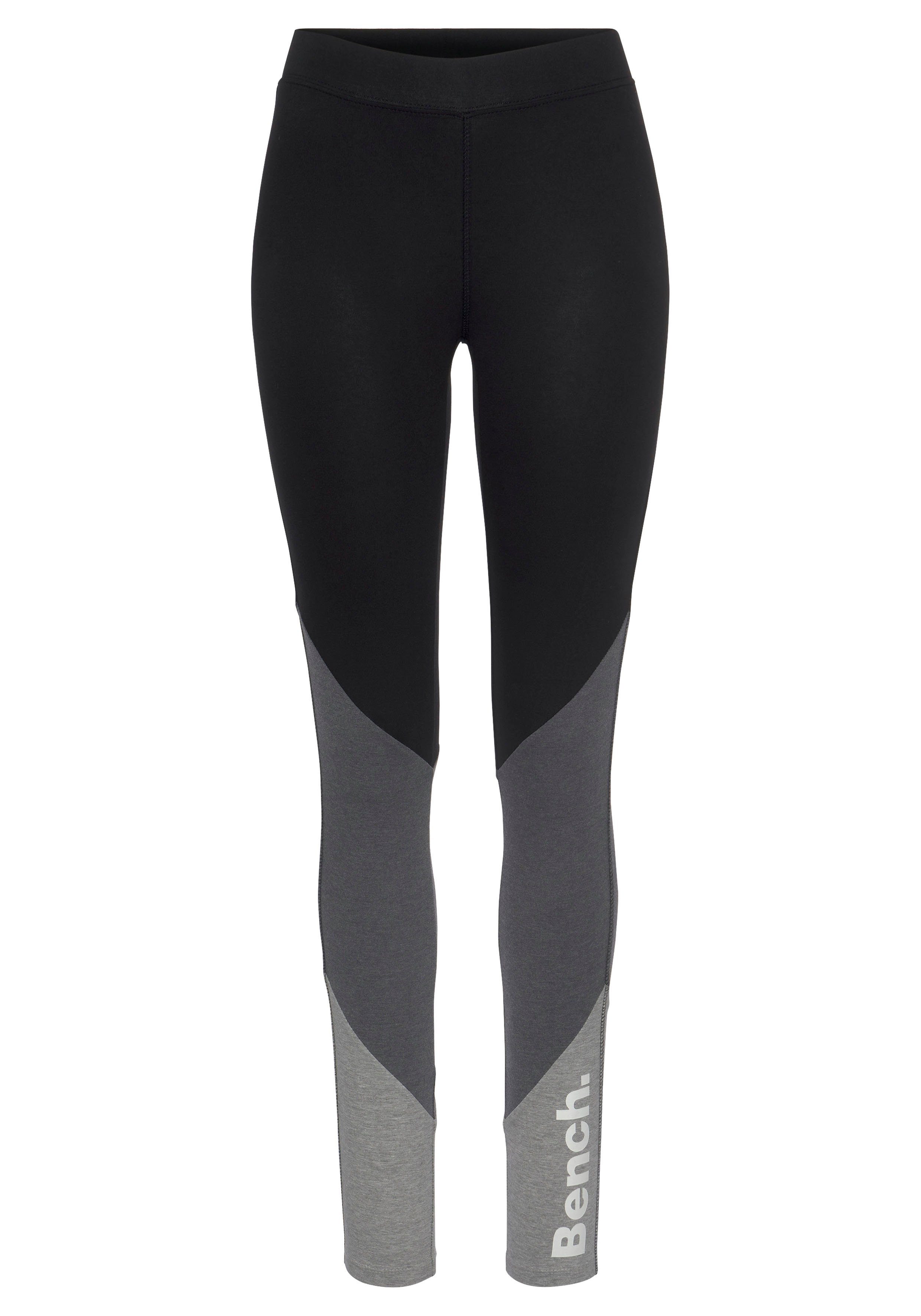 Bench. Leggings im sportiven Colorblockdesign