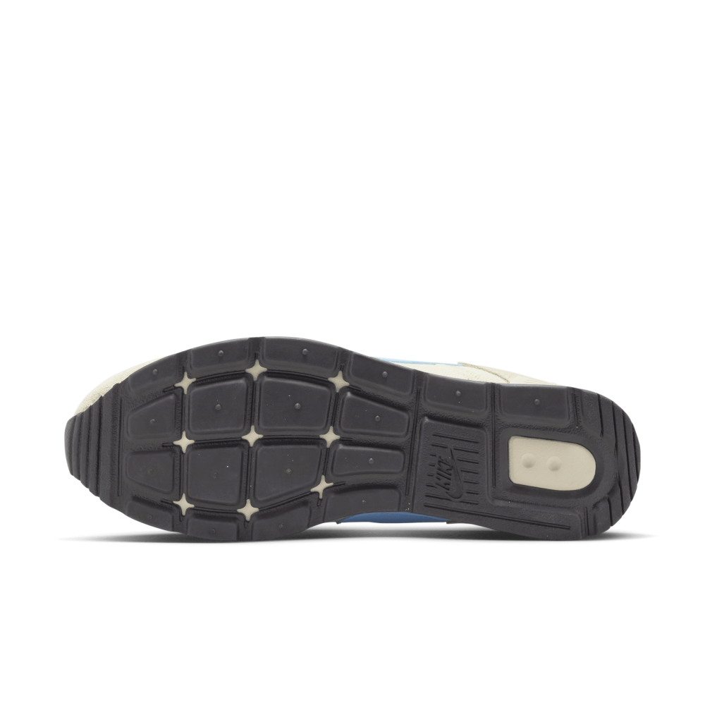 Nike Venture Runner CK2948-114 / braun