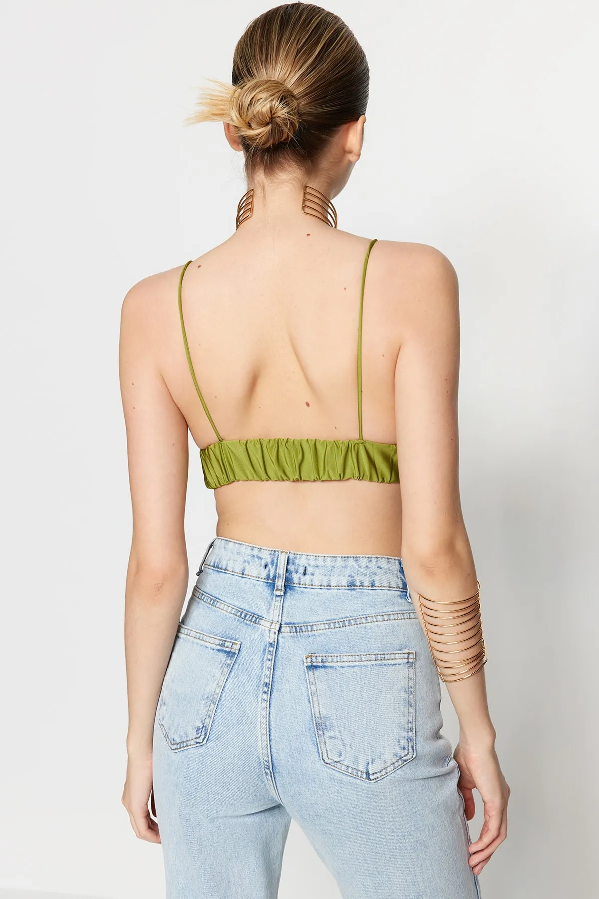 Trendyol Collection  Ölgrünes Crop-gefüttertes Strick-Bustier TPRSS22BS00005