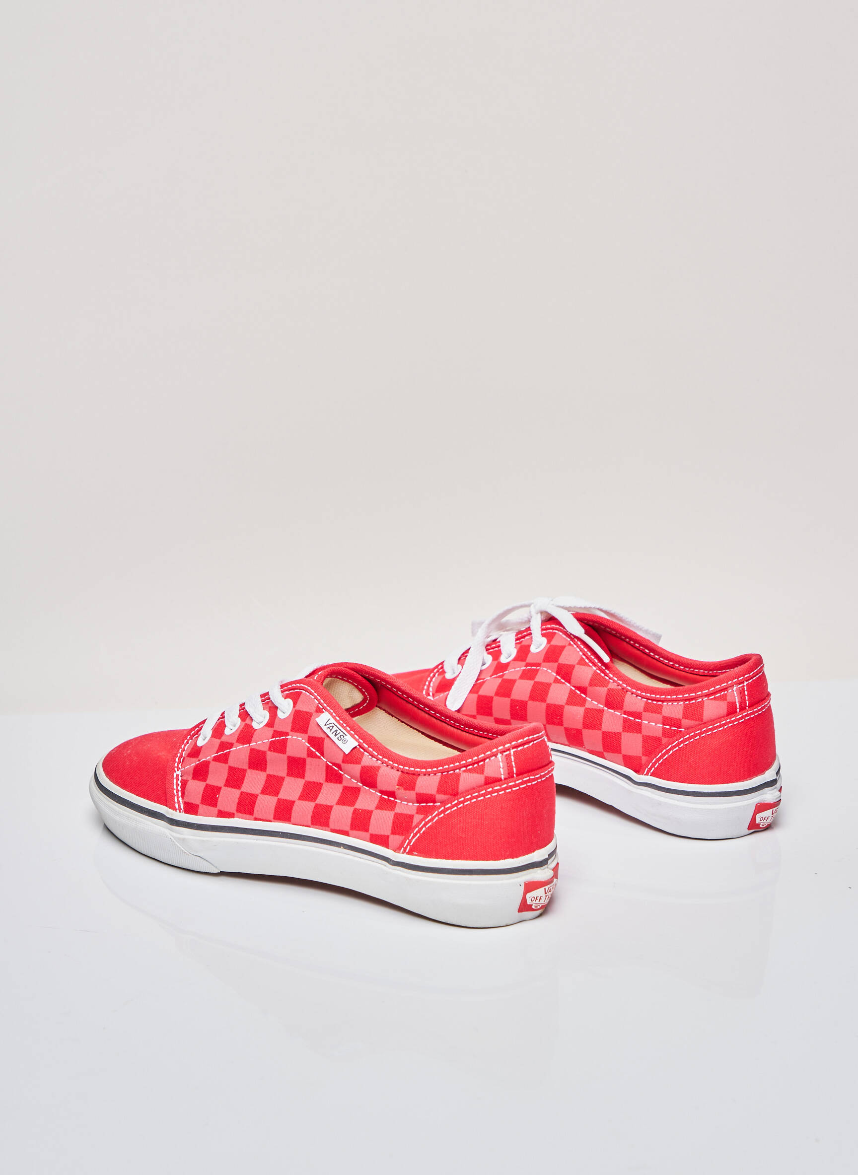 Vans Baskets Femme couleur rouge