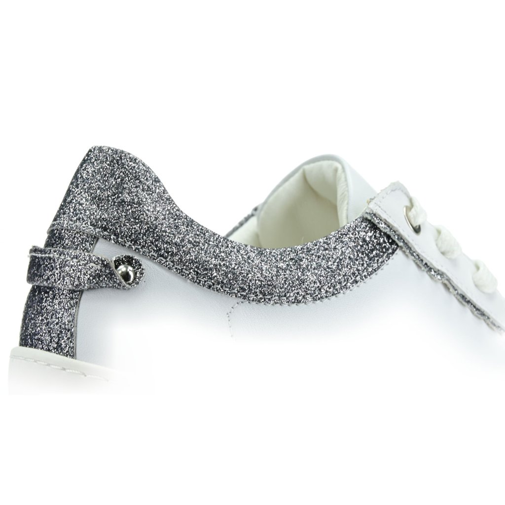Shapen Feelin Chic White Glitter Leather Barfuß-Halbschuhe