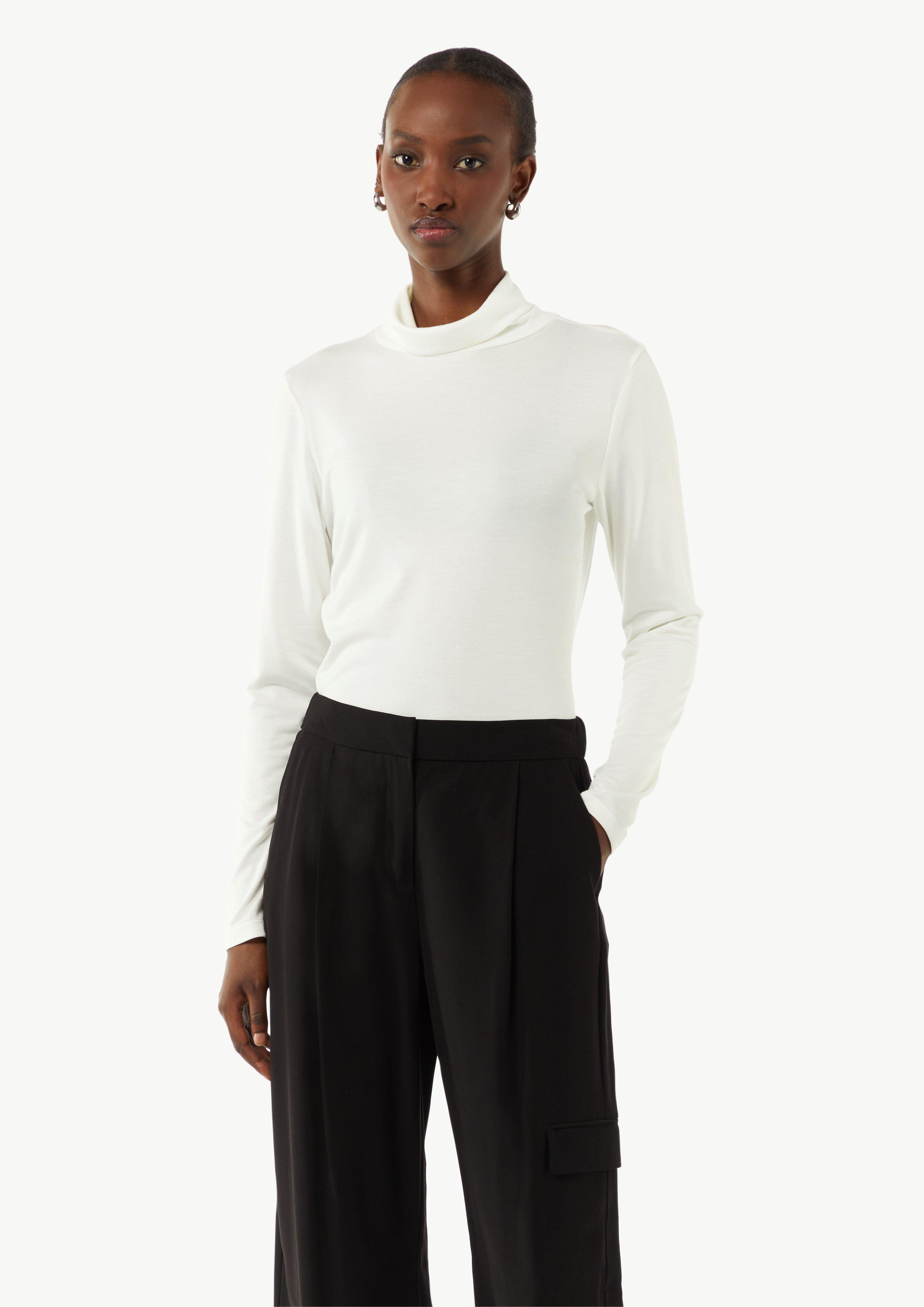 Slim-Fit-Longsleeve mit Turtleneck - weiß