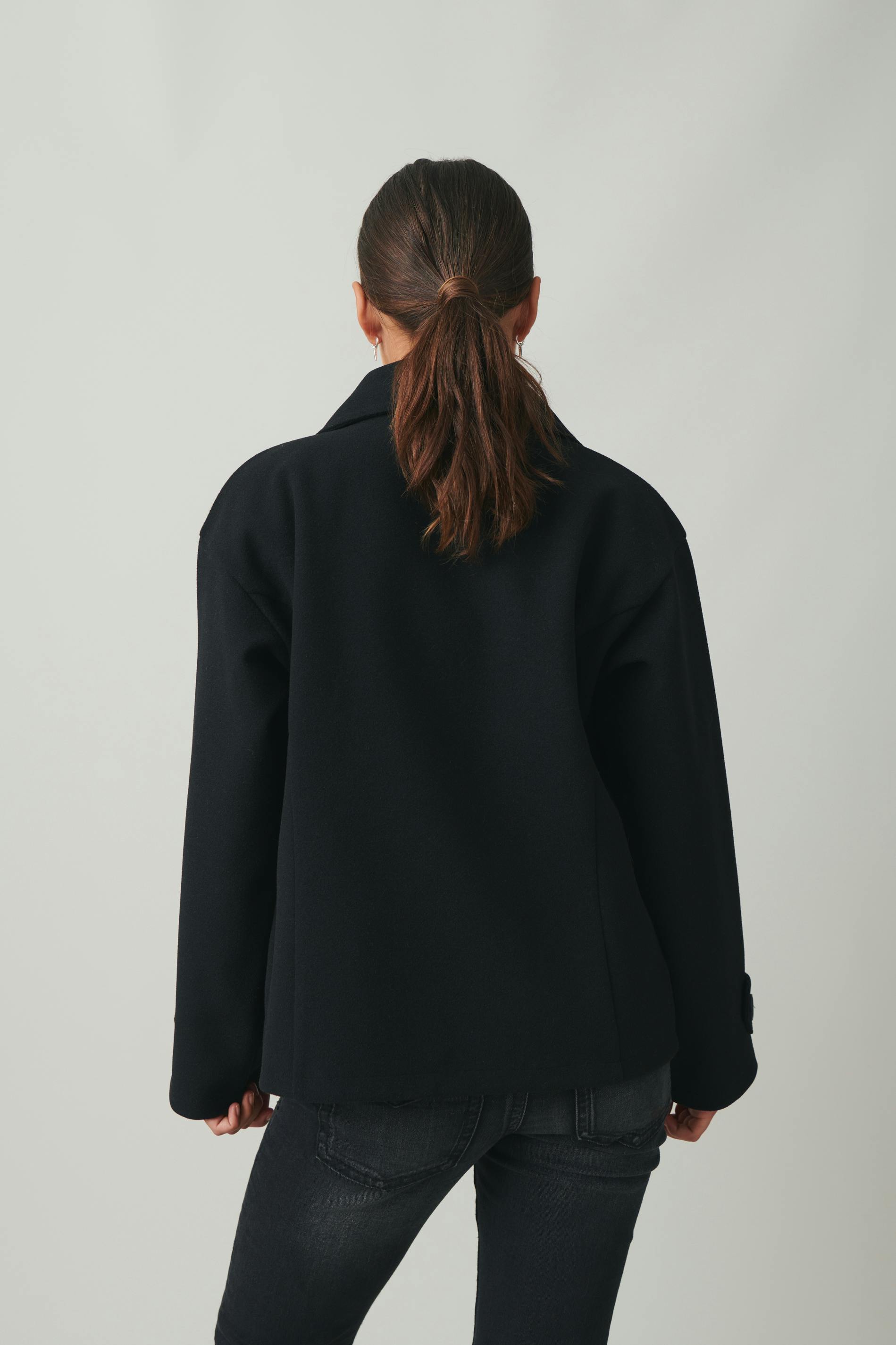Y felt coat