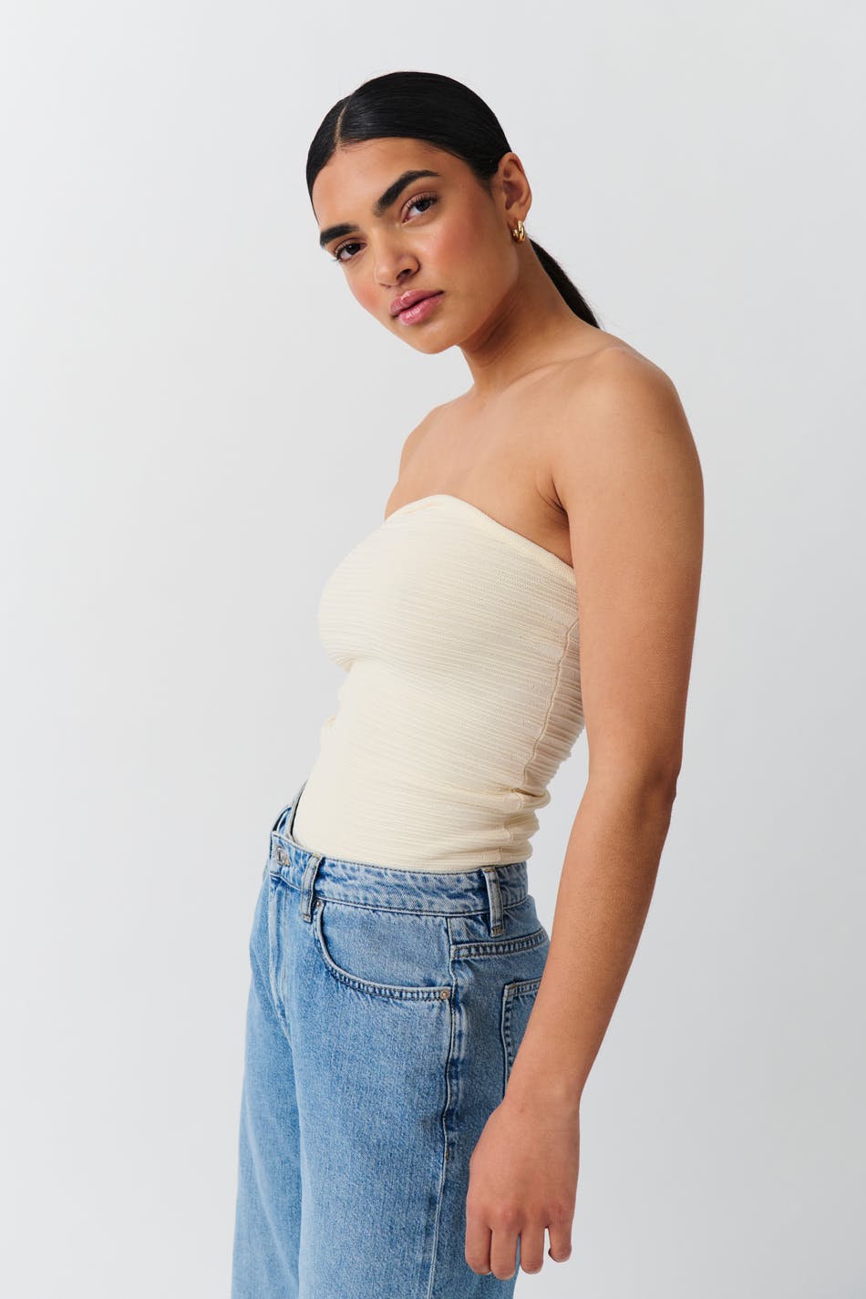 Knitted tube top