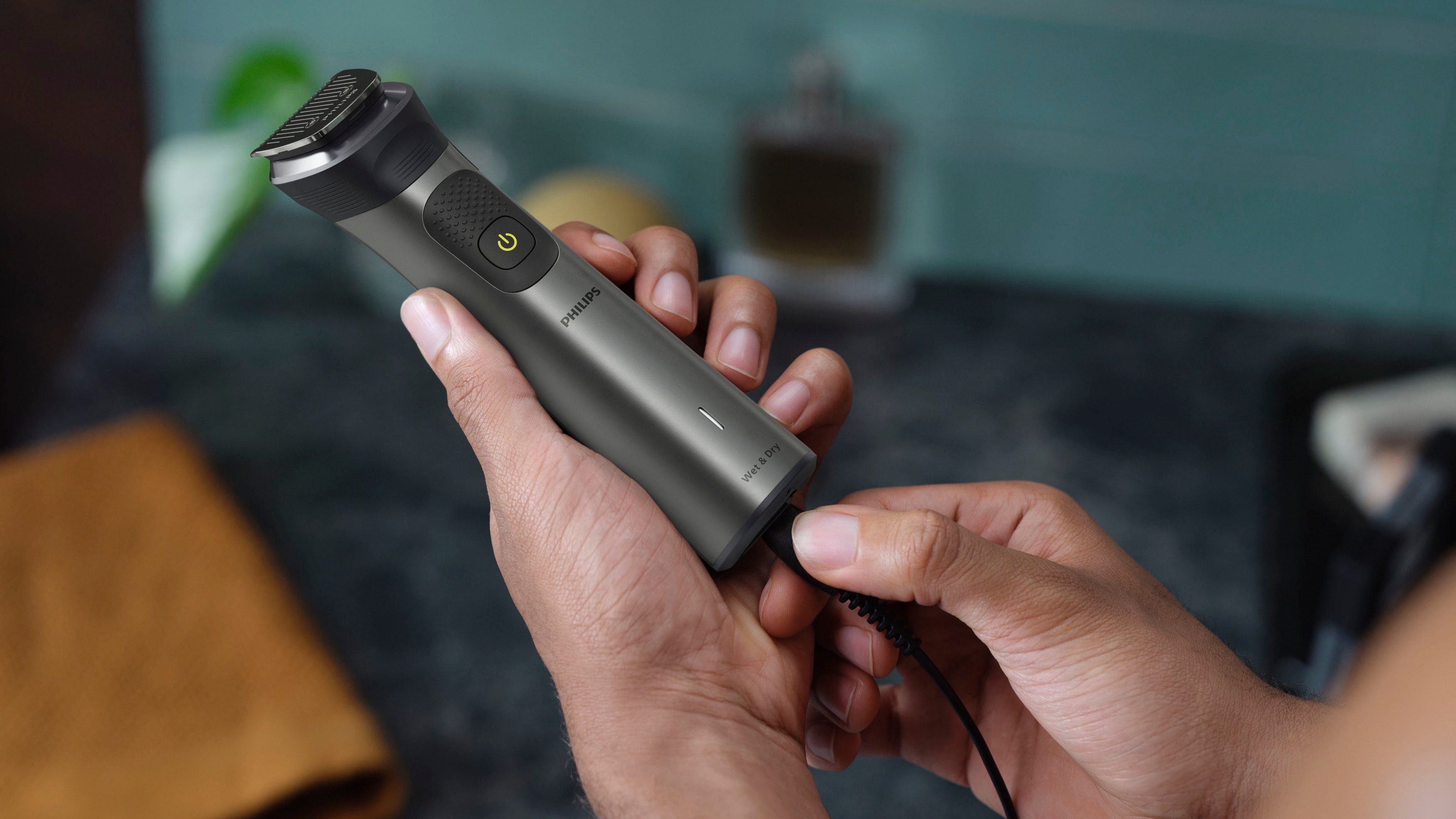 Philips Multifunktionstrimmer Series 7000 MG7940/15, All-in-One Trimmer, 15-in-1 für Gesicht, Körper und Kopfhaare