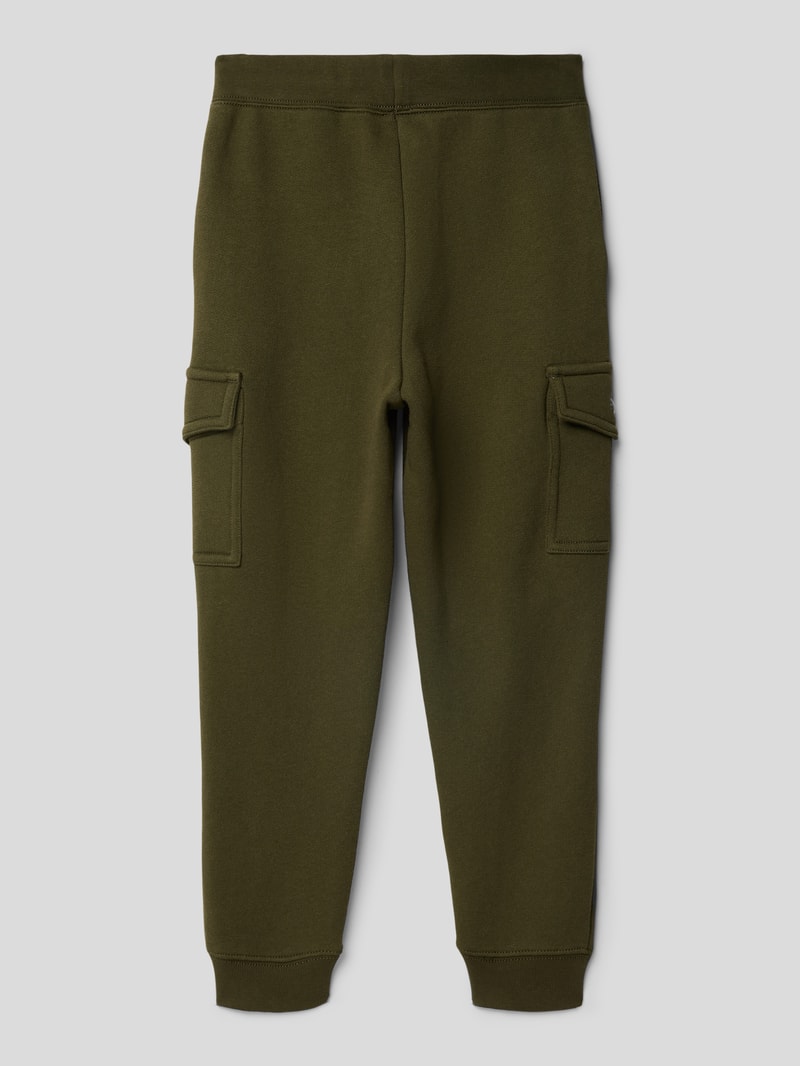 Sweatpants mit Cargotaschen in khaki