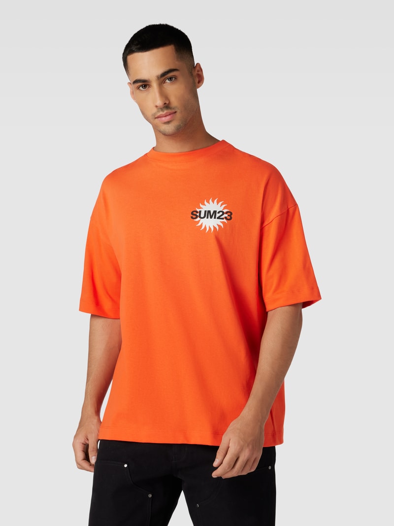 Oversized T-Shirt mit Motiv-Print in dunkel orange
