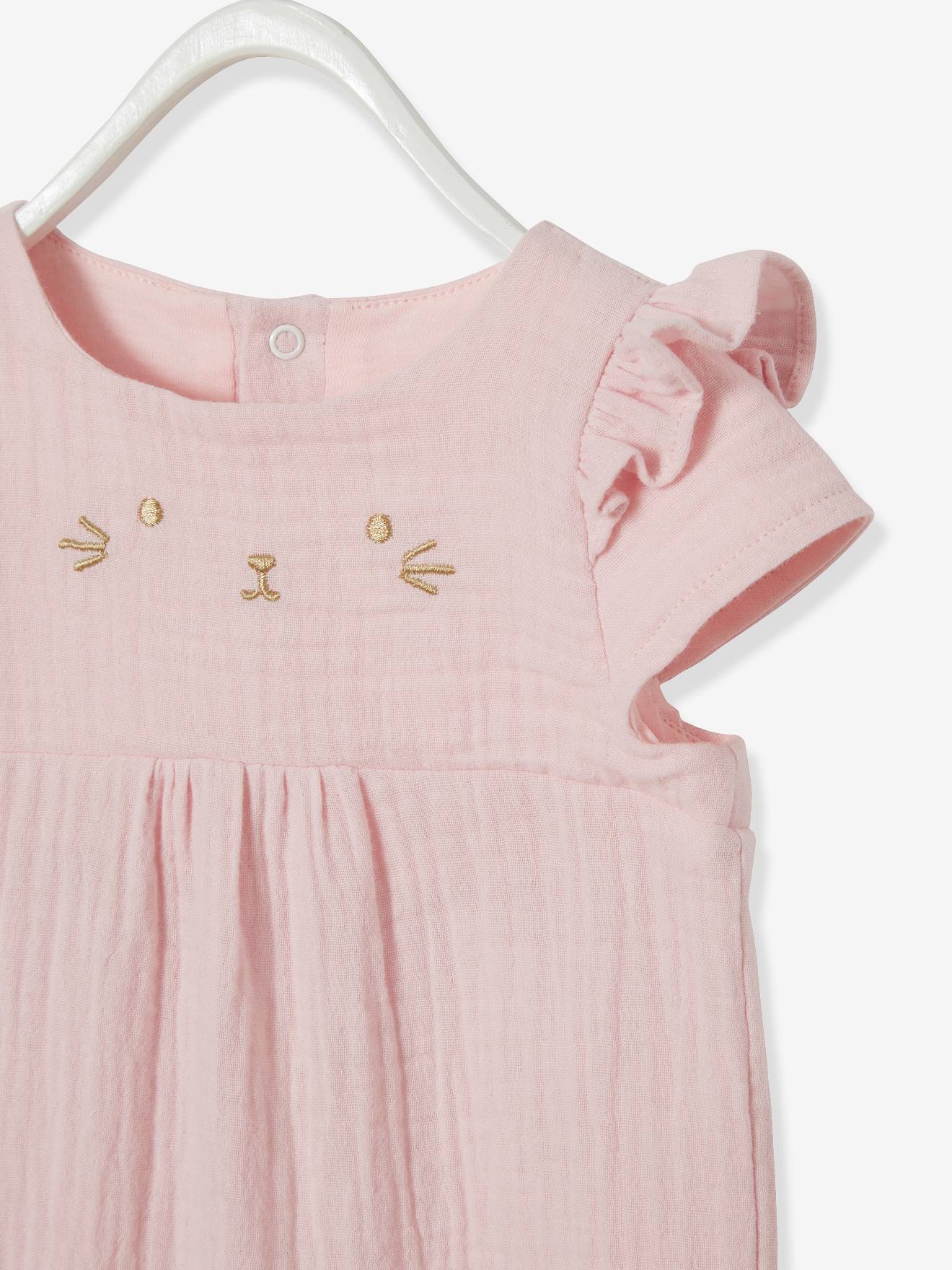 Combinaison bébé fille brodée en gaze de coton rose