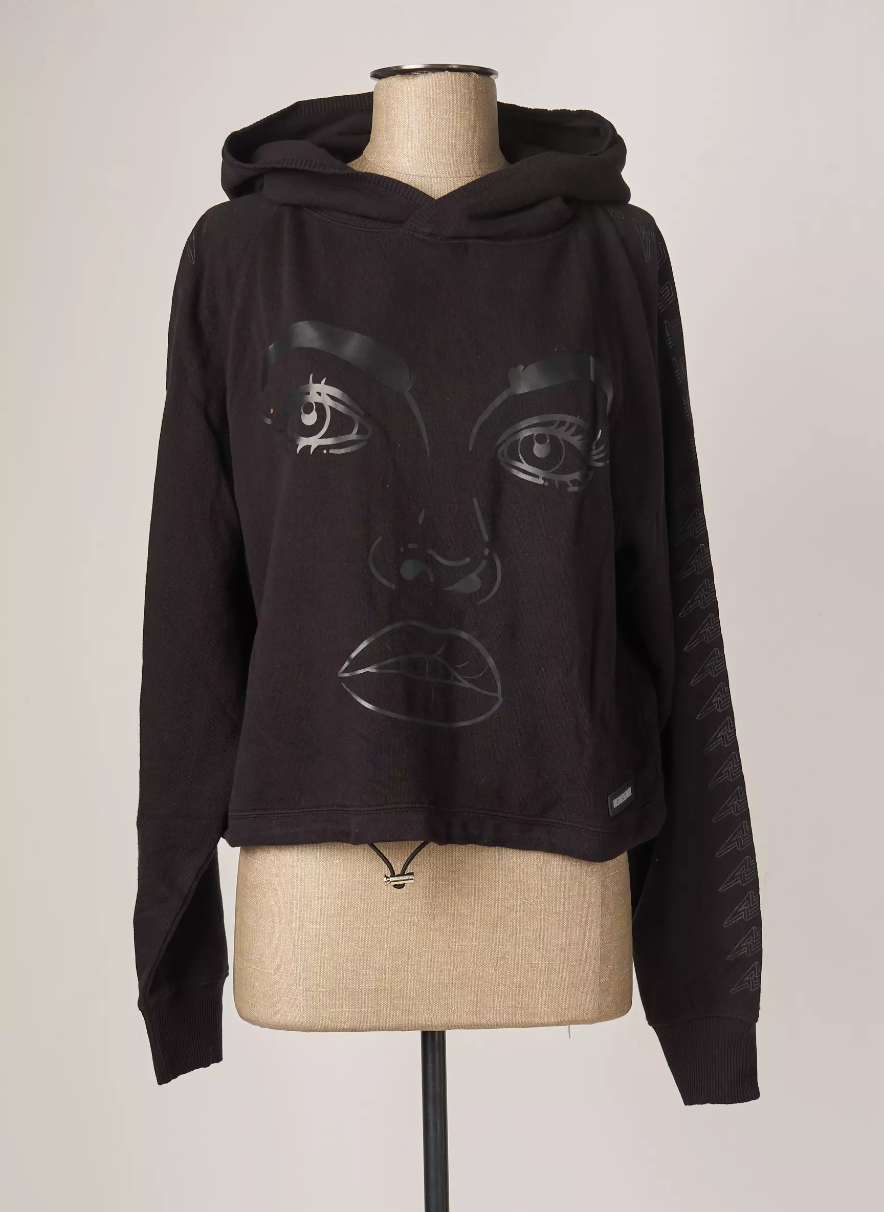 Heaven May Sweat Capuche Femme couleur noir
