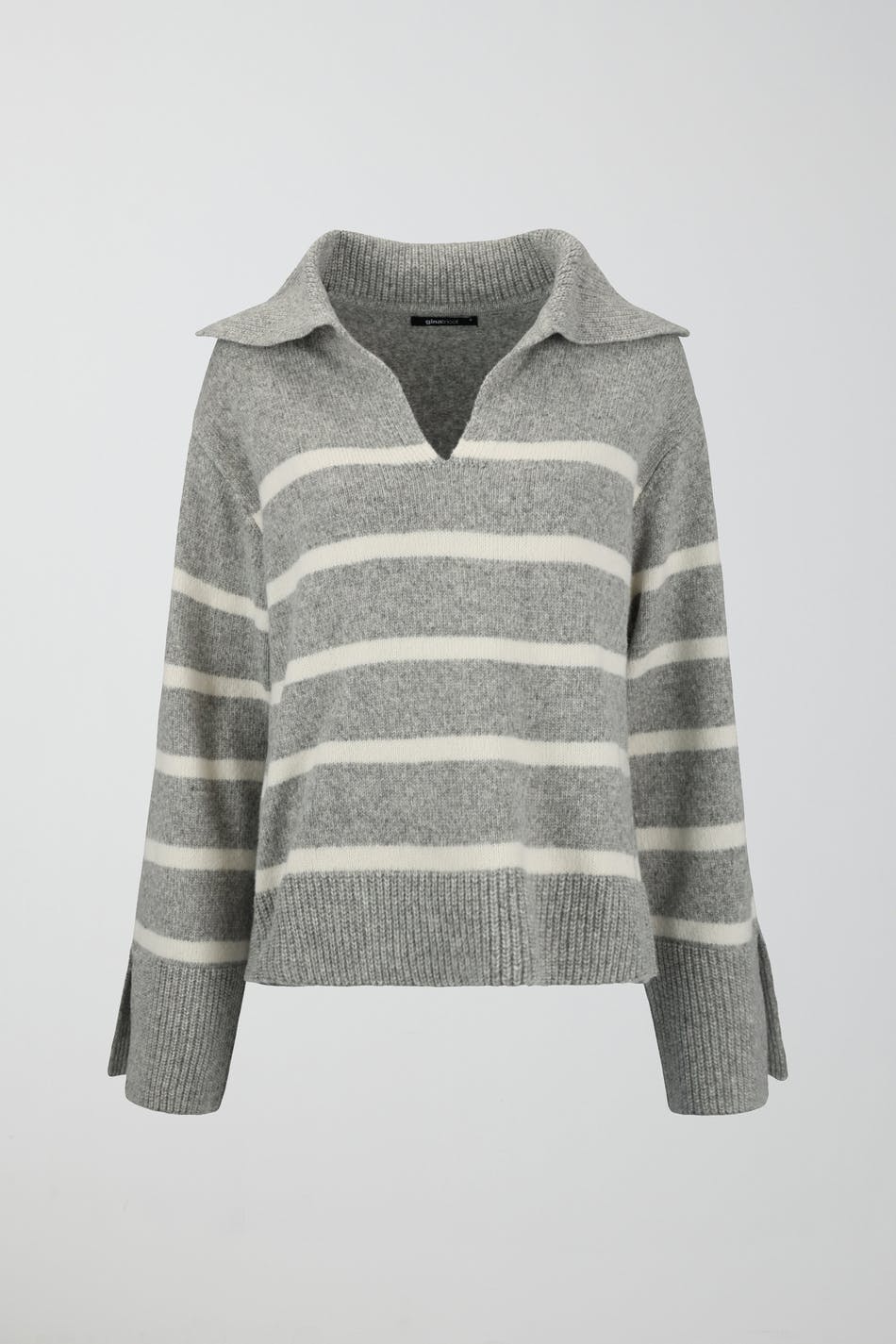 V-neck knitted sweater