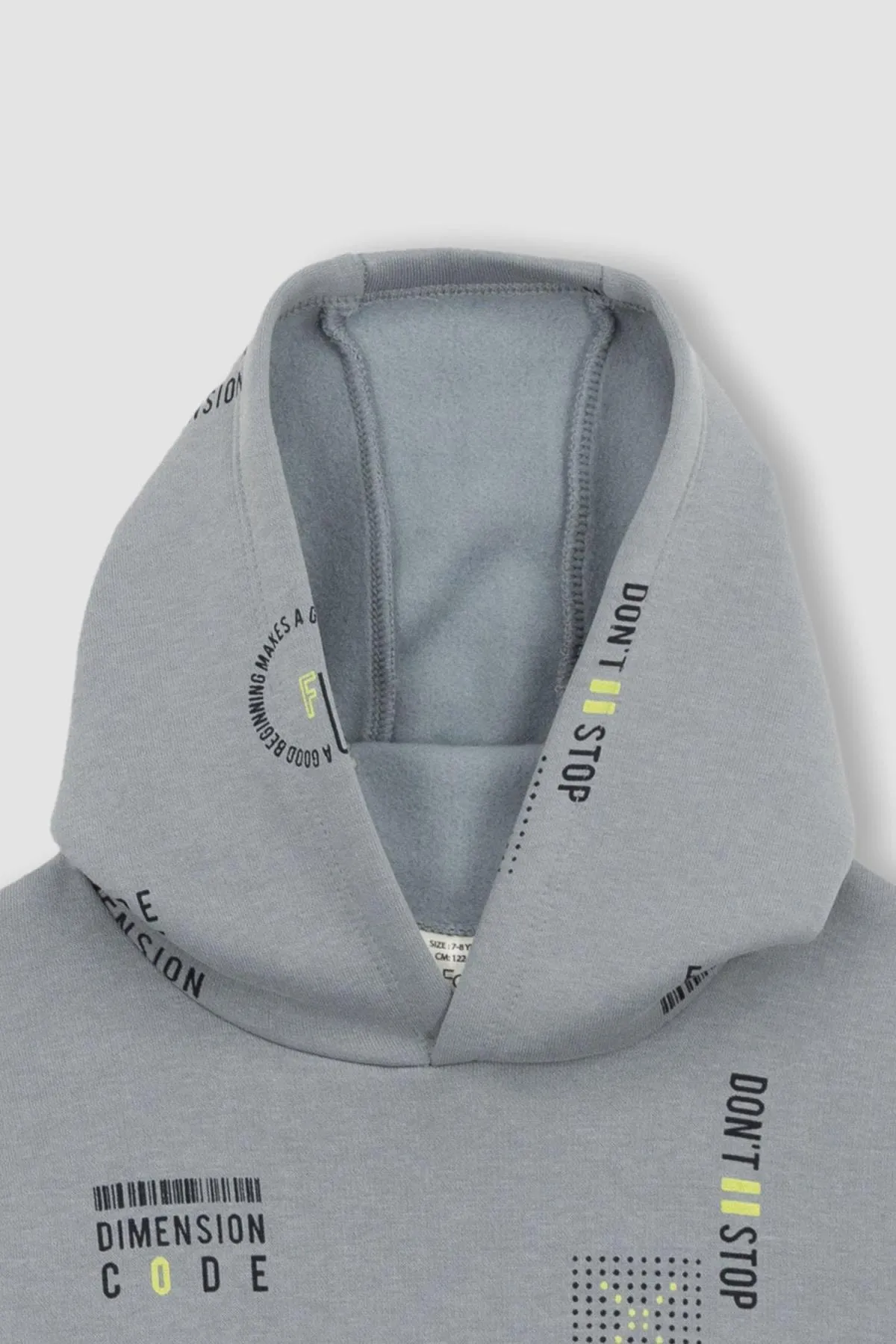 DeFacto  Dickes Kapuzen-Sweatshirt für Jungen in normaler Passform V3307a623sp