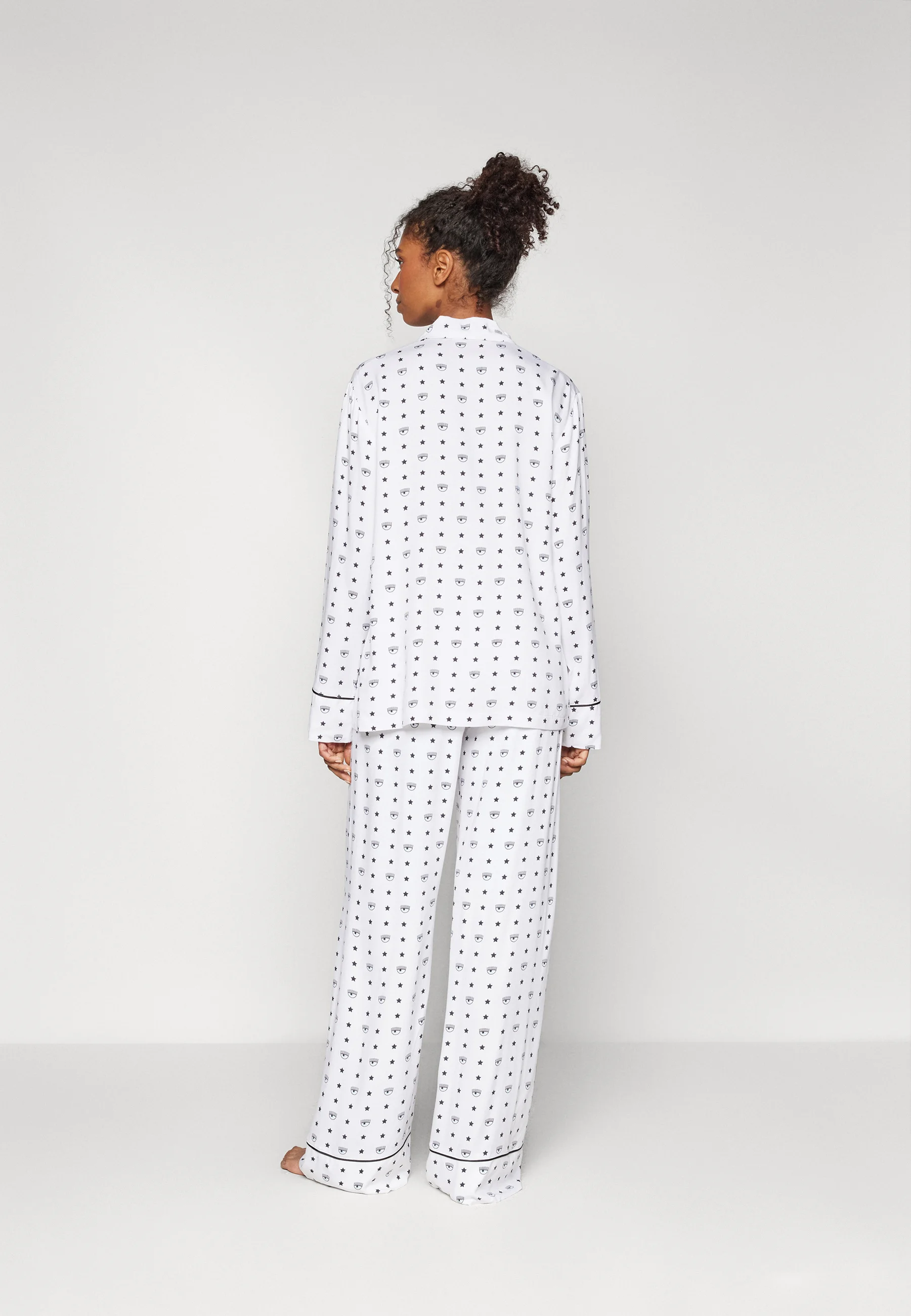 CHIARA FERRAGNI ICONIC EYE STAR SET - Pijama