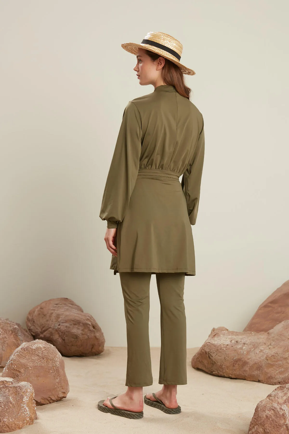 Manuka  HIJAB-BADEHOSE KHAKI