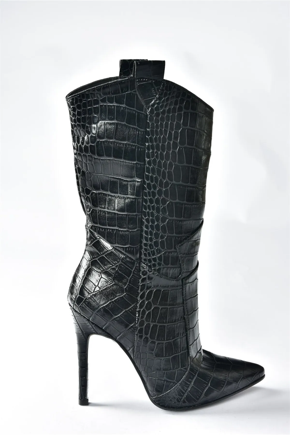 Fox Shoes  Schwarze Damenstiefel mit Krokodilmuster und hohem, dünnem Absatz N372677511