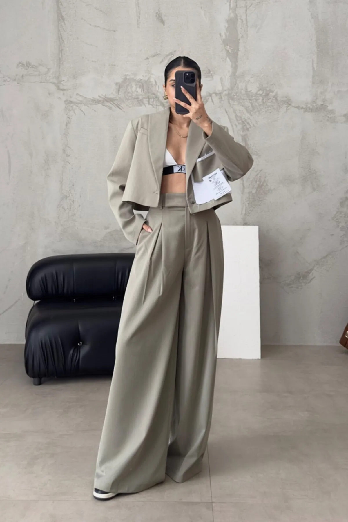 Laluvia  Khakifarbenes Noticeme Design Kurzjacken-Hosen-Set