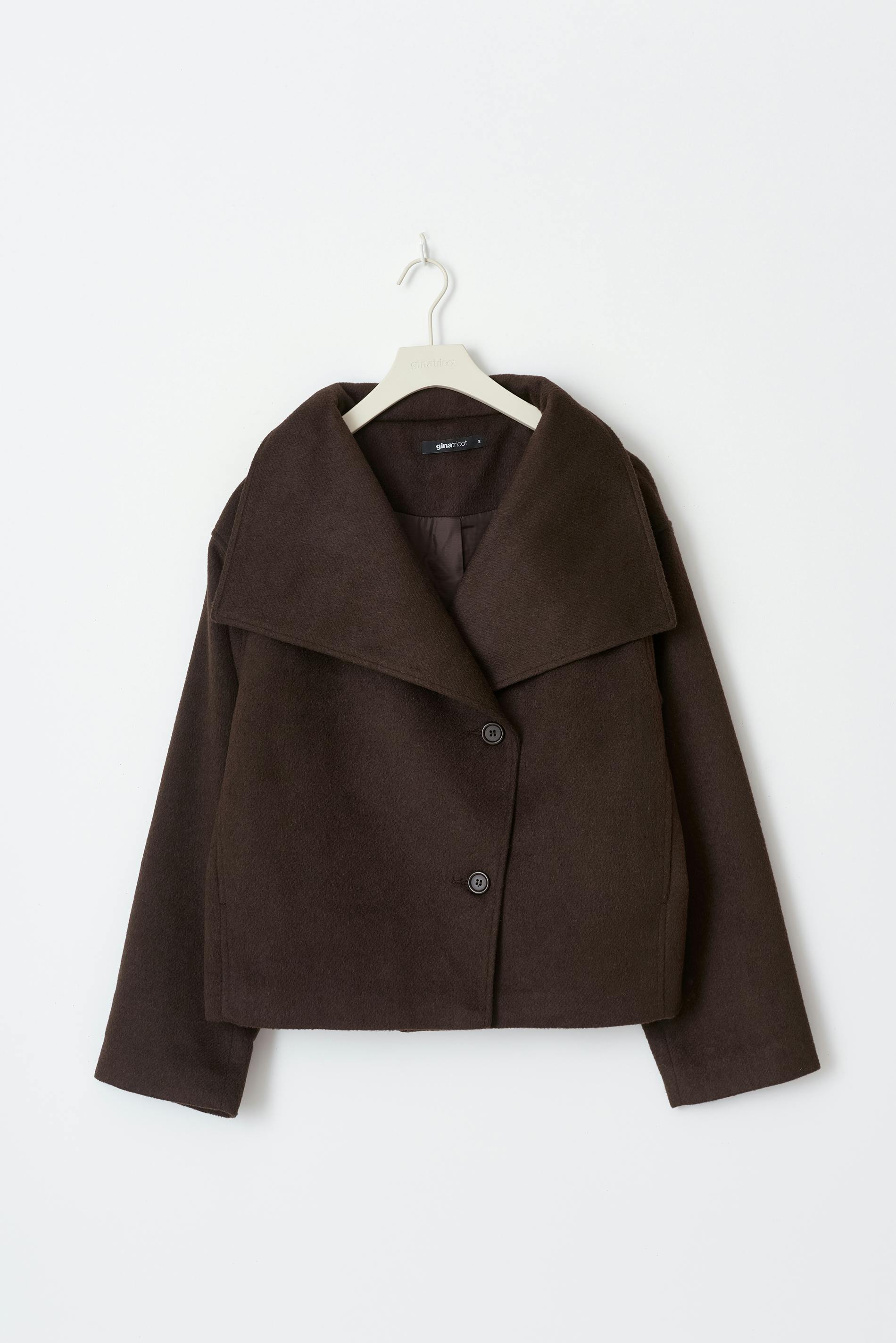 Short jacket