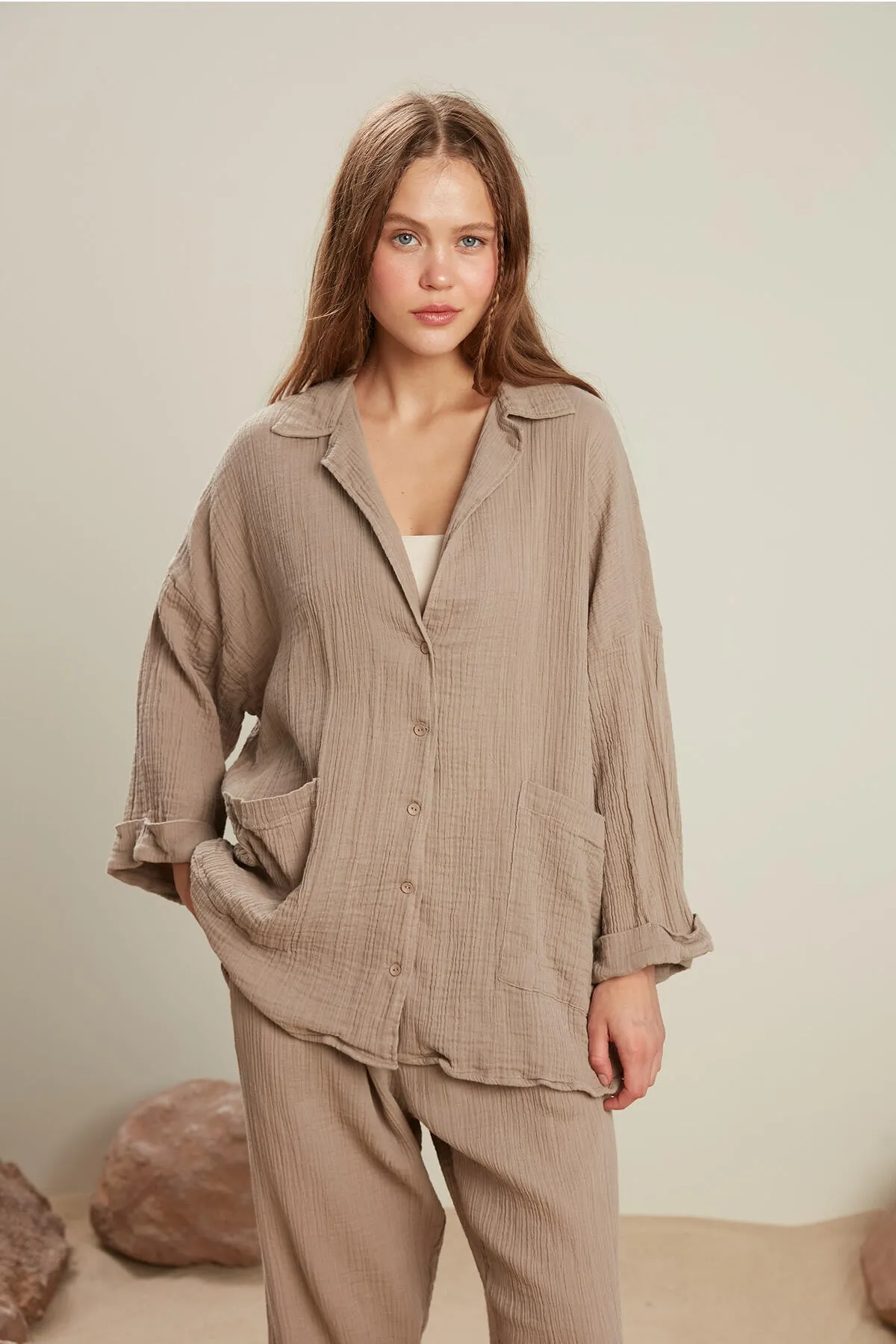Manuka  MUSSELIN-HEMDJACKE GRAU