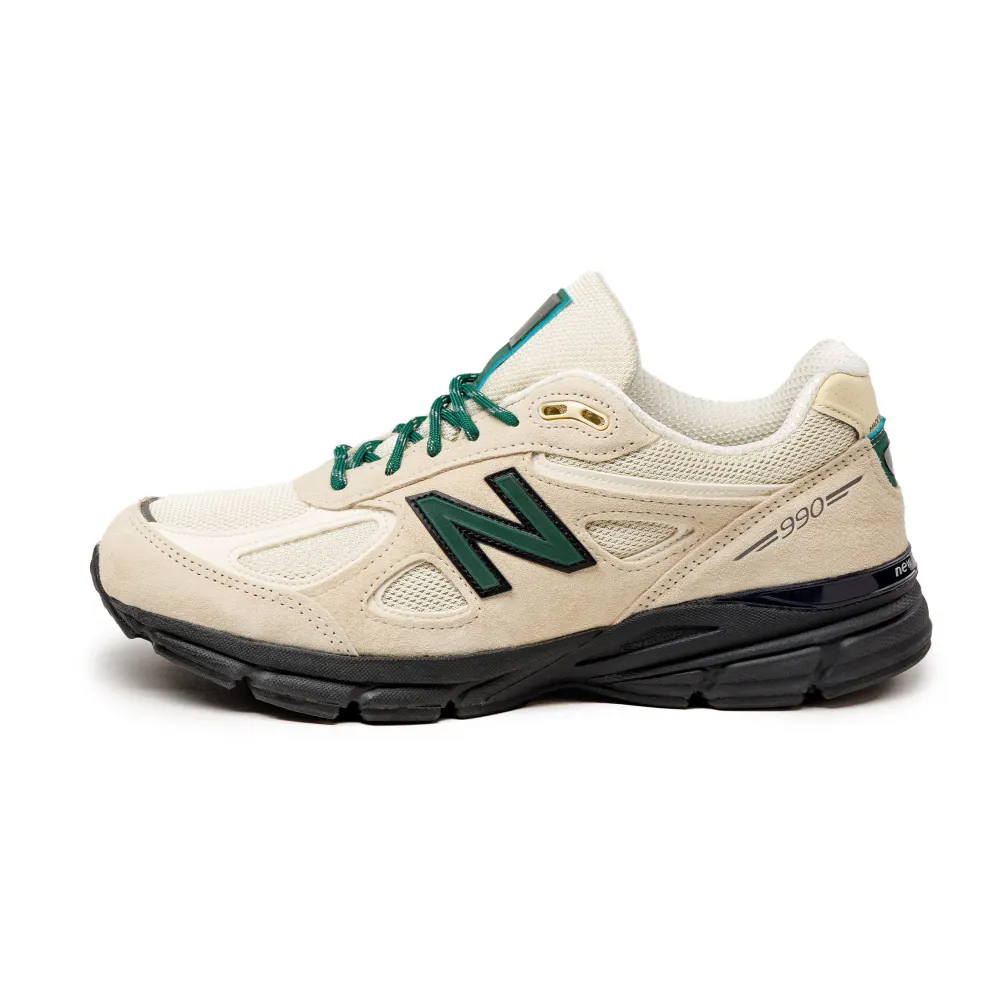 New Balance 990v4 Macadamia Nut U990GB4 / weiss