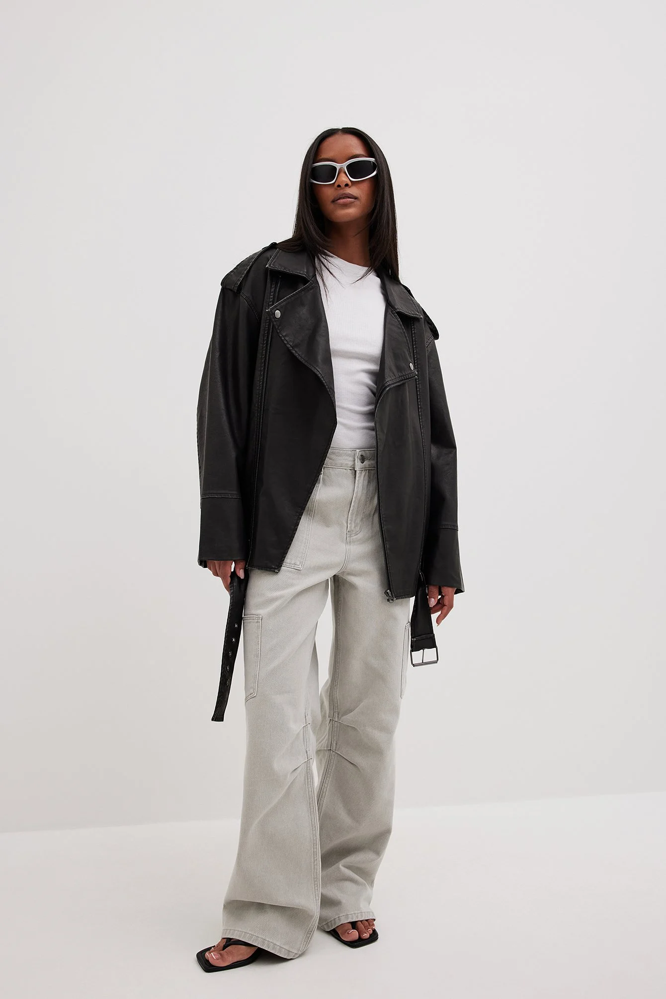 Cargo-Jeans mit weitem Bein und niedriger Taille