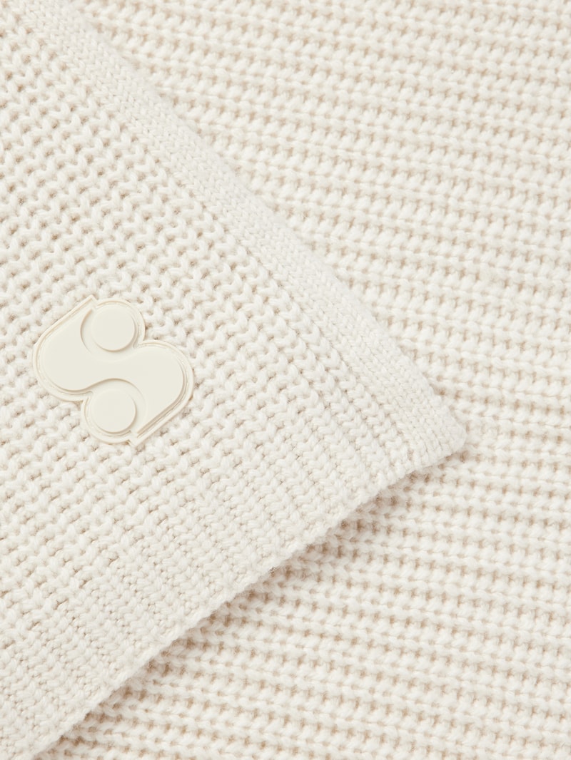 Strickschal mit Label-Detail Modell 'Basic' in offwhite