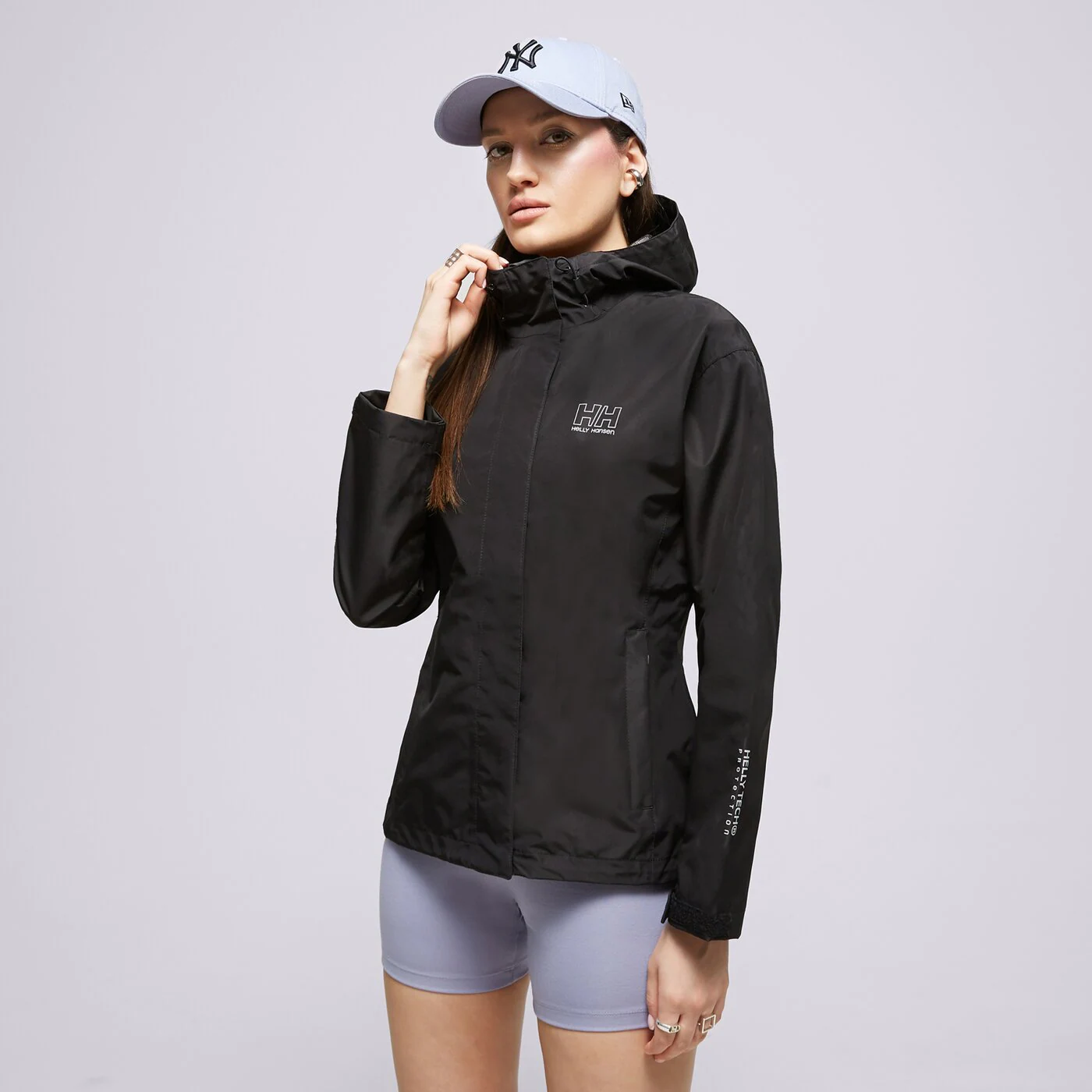 HELLY HANSEN JACKE PRZEJŚCIOWA W SEVEN Schwarz