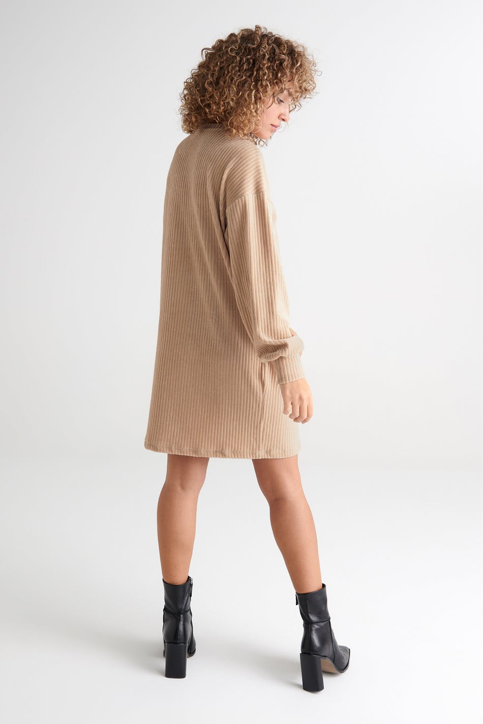Beverly corduroy dress