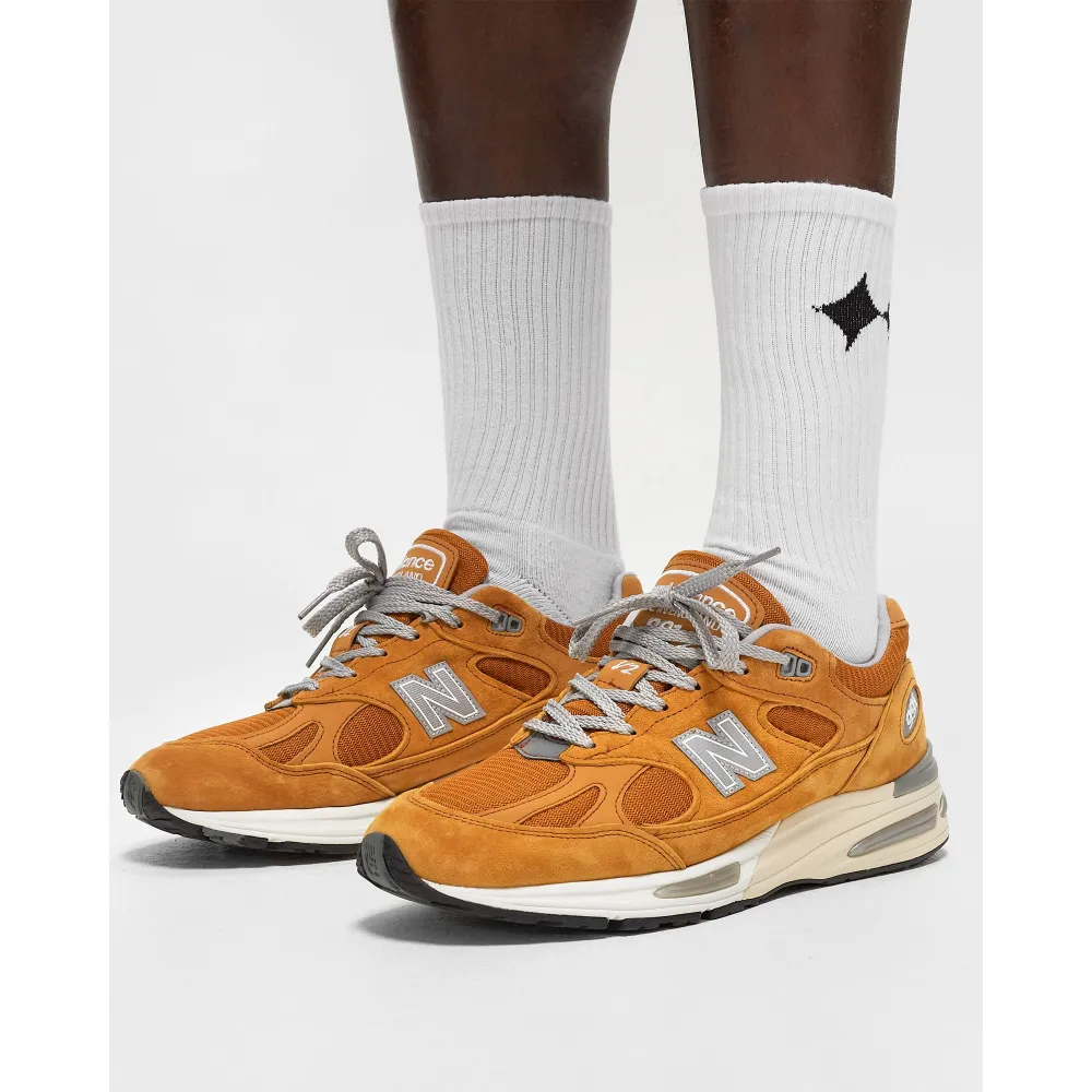 New Balance 991v2 Pumpkin - Made in UK U991YE2 / orange