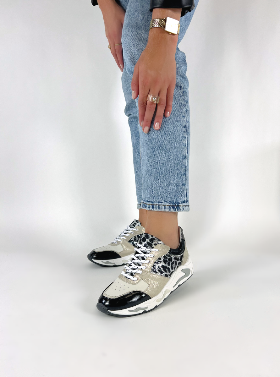 Myma  7030 - Platine Noir