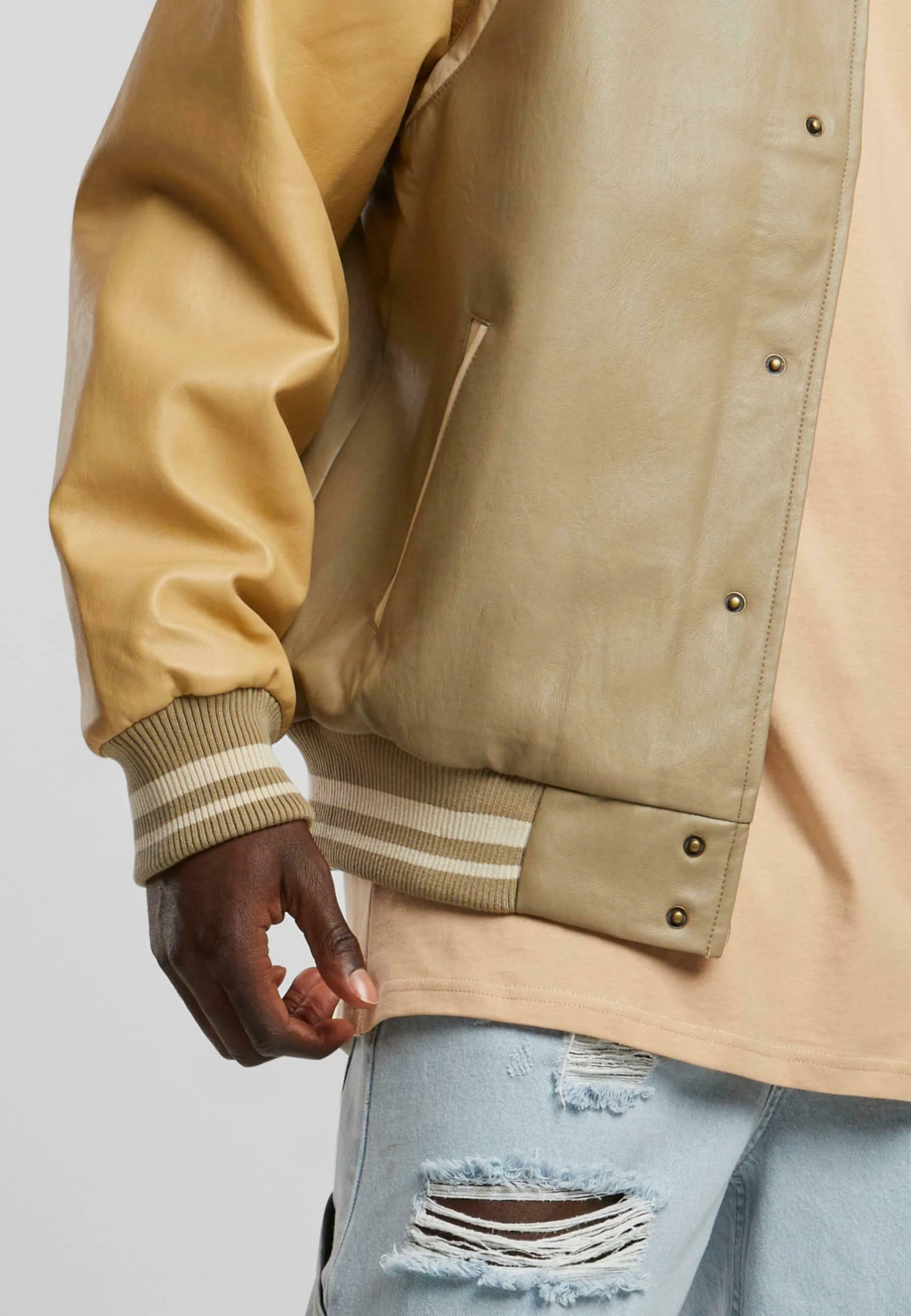 Karl Kani BLOCK FAKECOLLEGE - Chaqueta de piel sintética