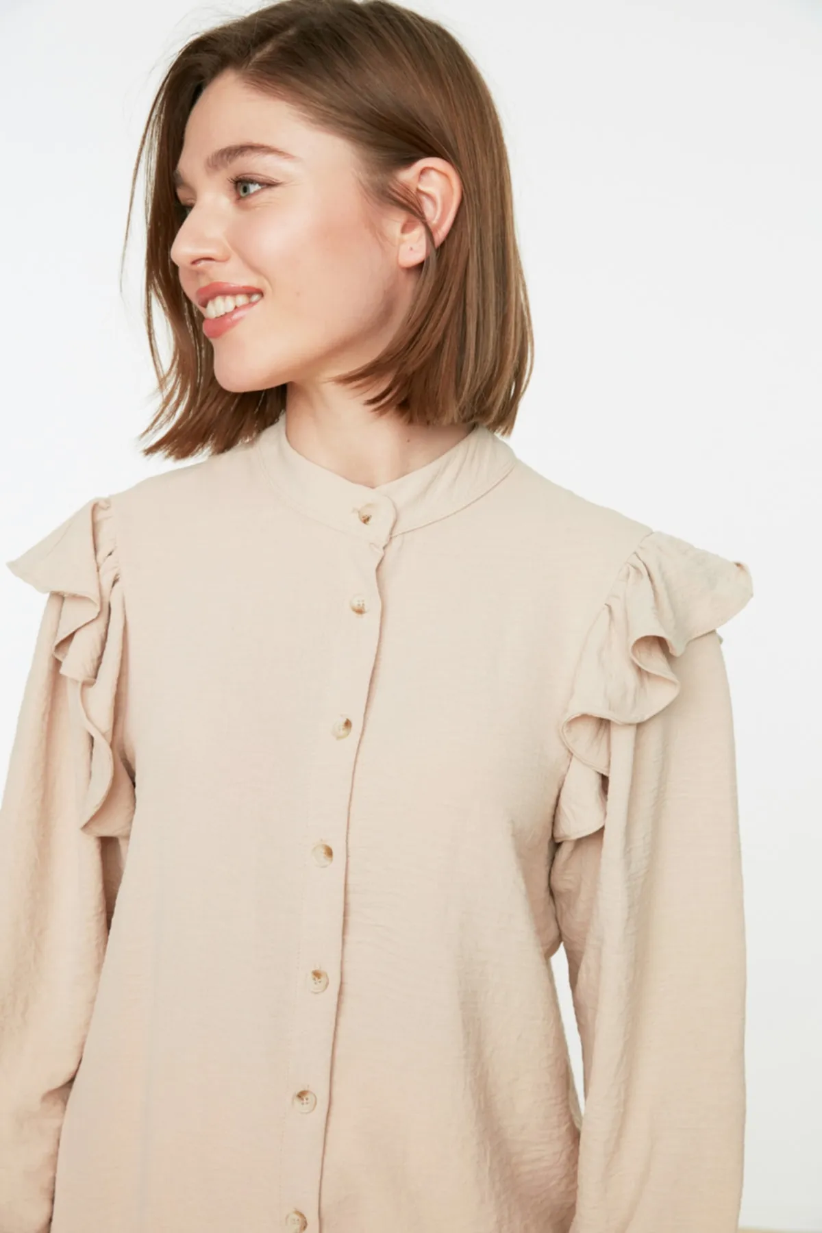 Trendyol Modest  Stone Judge – Gewebtes Hemd mit Kragen und Rüschendetail TCTSS22GO0107