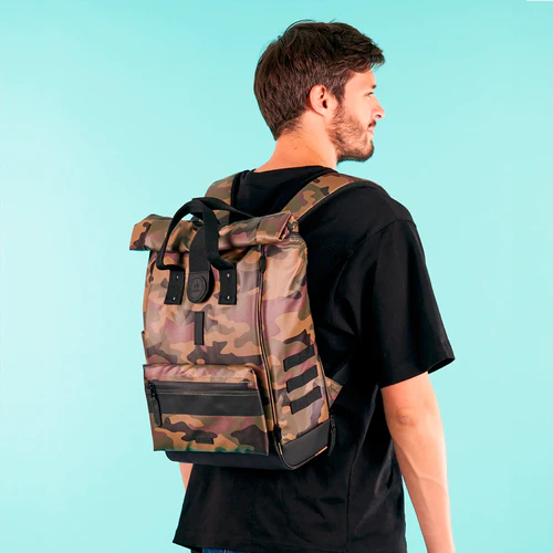 Explorer Medium Puebla Green Backpack