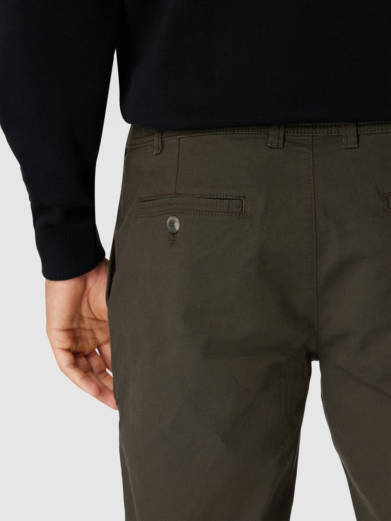 Hose mit Label-Detail in olivgrün